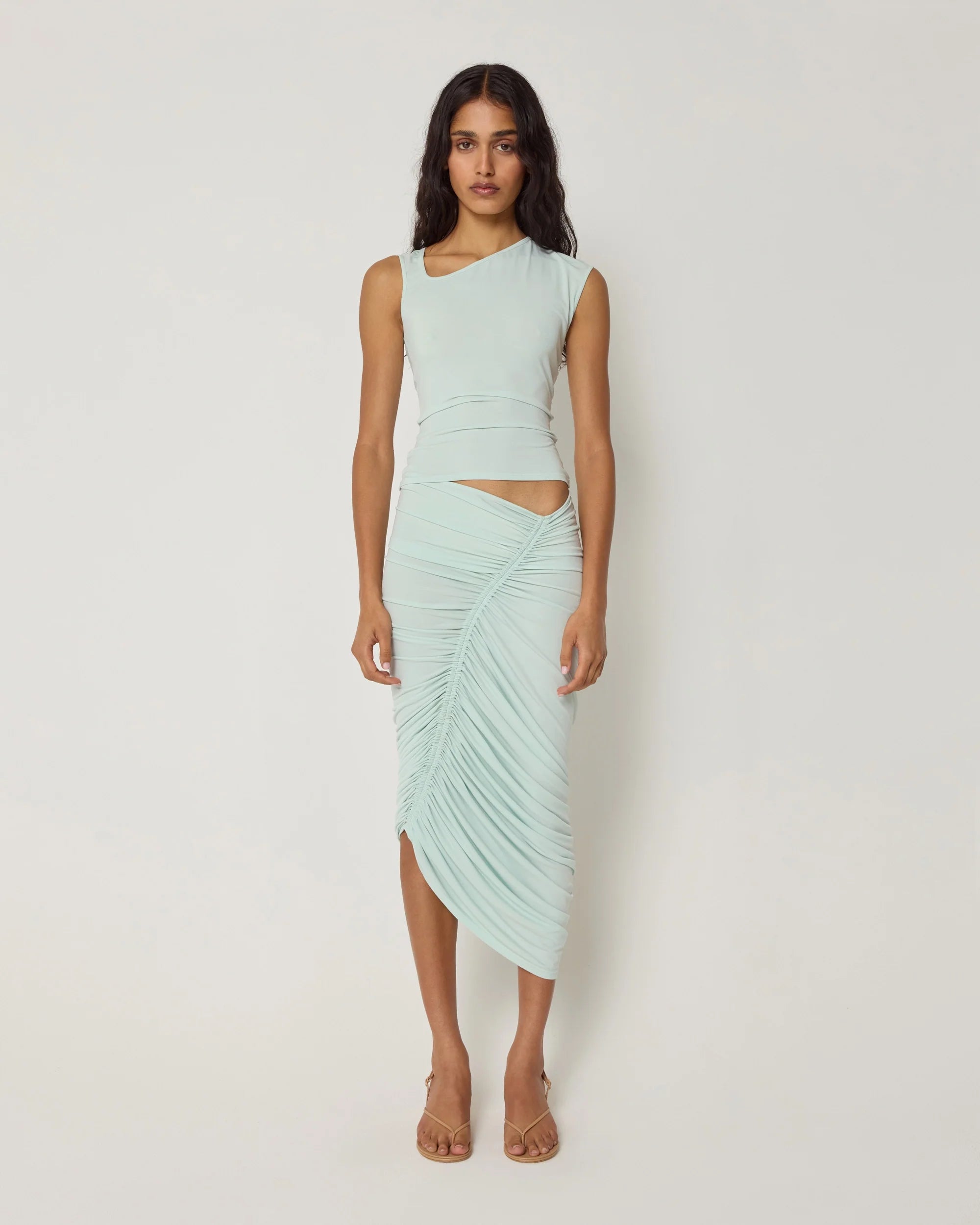 Asymmetrical Tank | Surf Spray